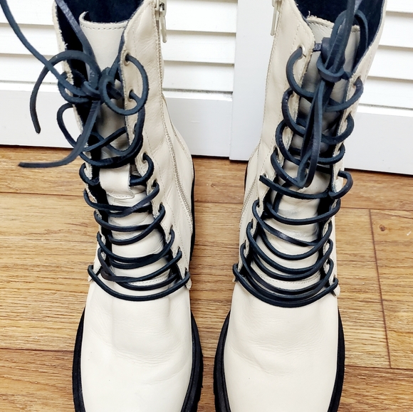 🌼SOLD! Free People Dylan Lace-Up Leather Combat Boots. 8/38. Off-White - Picture 8 of 14